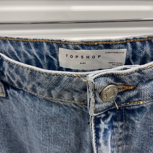 Topshop Moto Shorts - Picture 2 of 3